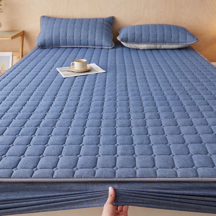 91家纺网 家纺一手货源 找家纺 暖季家纺 2025新款水洗棉夹棉床笠无印风棉花款 棉花床笠蓝