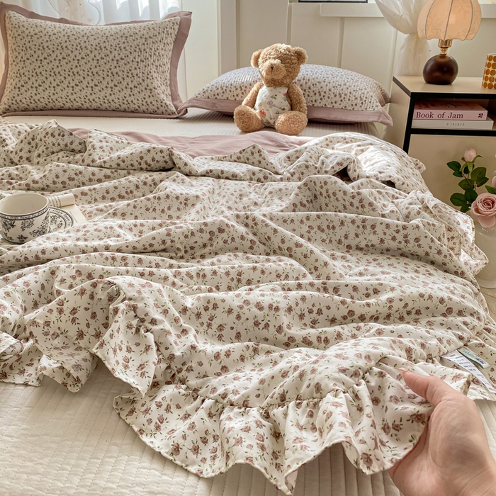 91家纺网 家纺一手货源 找家纺 尊妙被业 2025新款针织棉花边夏被春秋被 简一