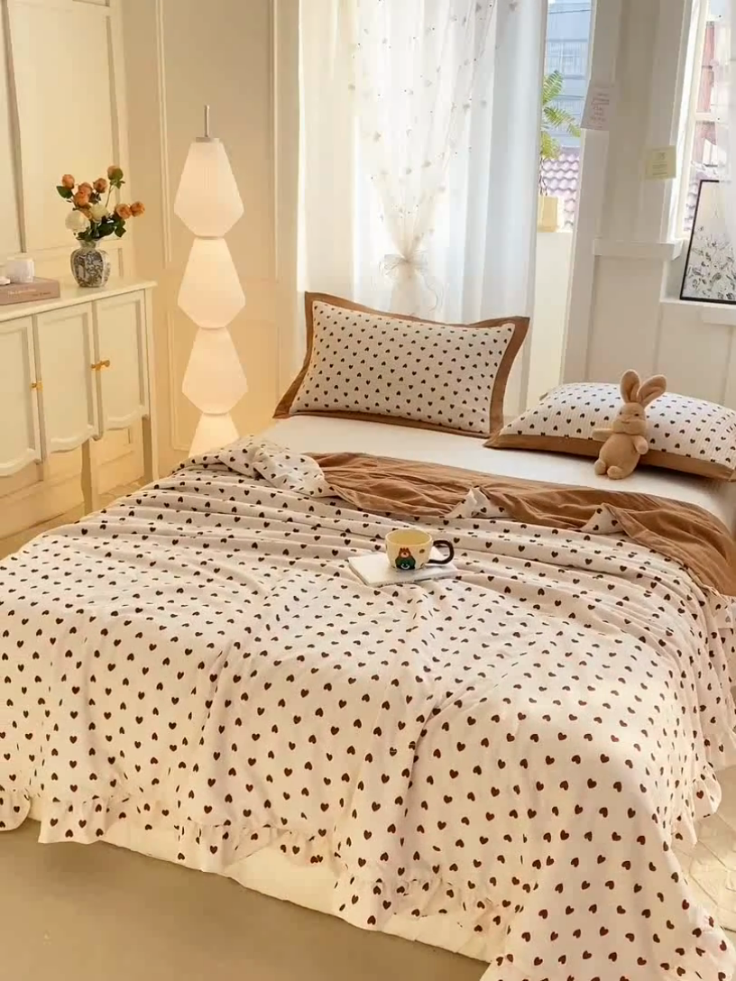 91家纺网 家纺一手货源 找家纺 尊妙被业 2025新款针织棉花边夏被春秋被 艾意