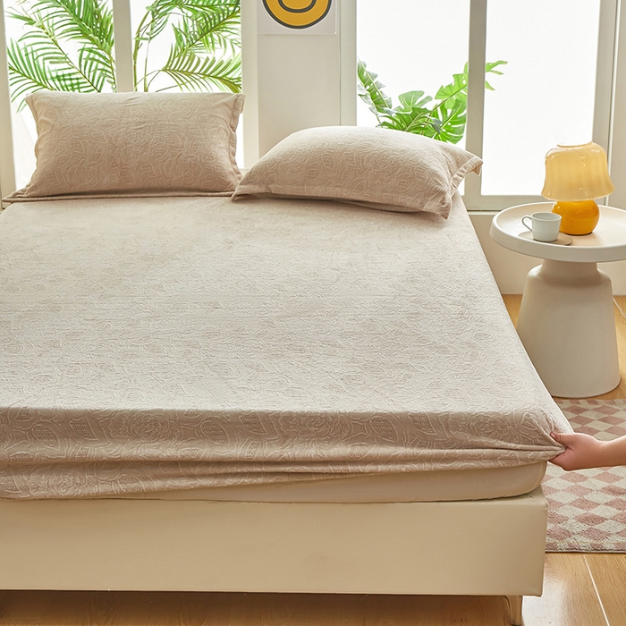 91家纺网 家纺一手货源 找家纺 买家秀 爆款不断货A类母婴级纯色雕花绒床笠牛奶绒床笠珊瑚绒床笠雪花绒床笠牛奶绒床罩珊瑚绒床罩床垫套 雕花花沫 米灰