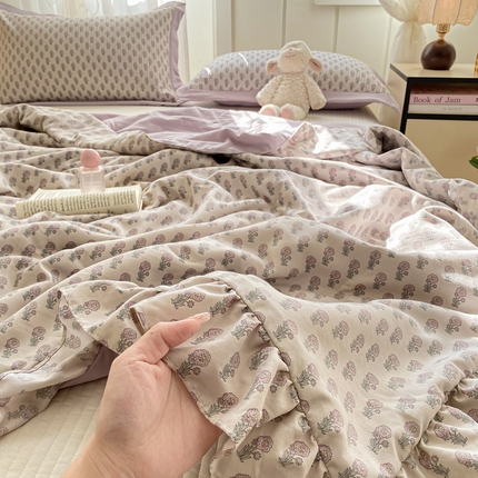 91家纺网 家纺一手货源 找家纺 （总）尊妙被业 2025新款针织棉花边夏被春秋被