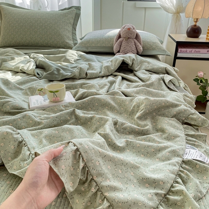 91家纺网 家纺一手货源 找家纺 （总）尊妙被业 2025新款针织棉花边夏被春秋被