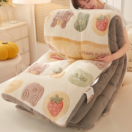 91家纺网 家纺一手货源 找家纺 （总）买家秀 爆款花色不断货）A类母婴级羊羔绒被子被芯牛奶绒被子被芯春秋被秋冬被雪花绒冬被被芯牛奶绒冬被