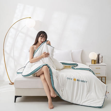 91家纺网 家纺一手货源 找家纺 （买家秀 热款花色不断货）A类母婴级大豆被立体边刺绣春秋冬被大豆纤维被空调被纯色被子大豆被芯-场景2 山茶花-白绿色