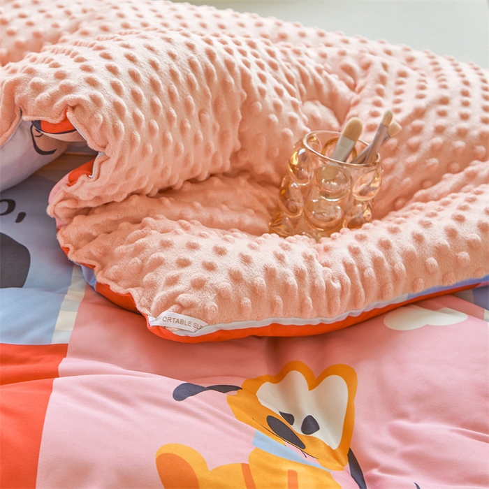 91家纺网 家纺一手货源 找家纺 （买家秀 爆款花型长期款不断货）迪士尼豆豆被针织棉被子针织棉豆豆被迪士尼正版授权豆豆被春冬被-学生被 迪士尼乐园