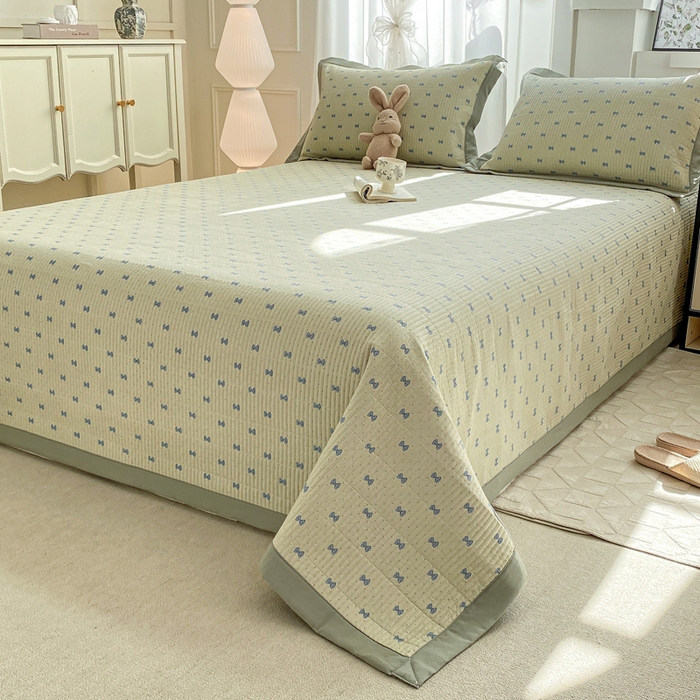 91家纺网 家纺一手货源 找家纺 尊妙被业 2025新款针织棉直边床盖三件套 搁浅