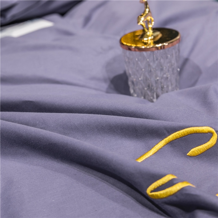 91家纺网 家纺一手货源 找家纺 （买家秀 爆款花型不断货）纯棉四件套纯棉全棉四件套长绒棉刺绣四件套长绒棉四件套贡缎四件套轻奢四件套 帝王紫