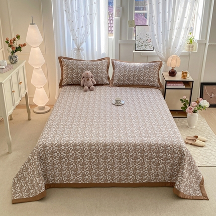 91家纺网 家纺一手货源 找家纺 尊妙被业 2025新款针织棉直边床盖三件套 暮光