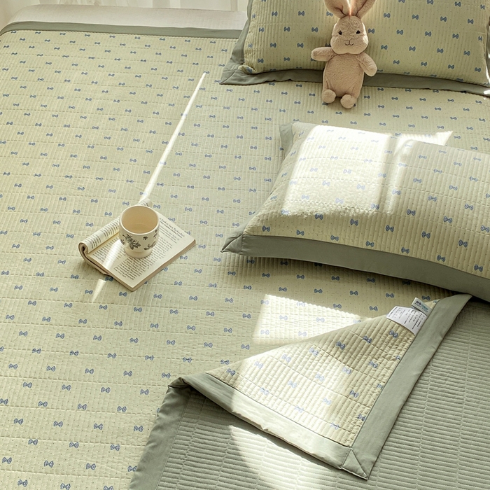 91家纺网 家纺一手货源 找家纺 尊妙被业 2025新款针织棉直边床盖三件套 搁浅