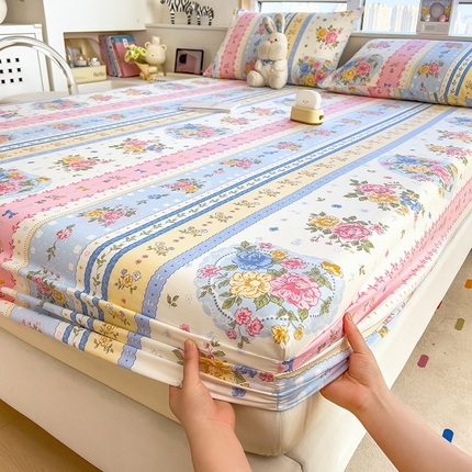 91家纺网 家纺一手货源 找家纺 摩妮卡 2025新款A类裸睡级全棉印花床笠系列 花漫屿