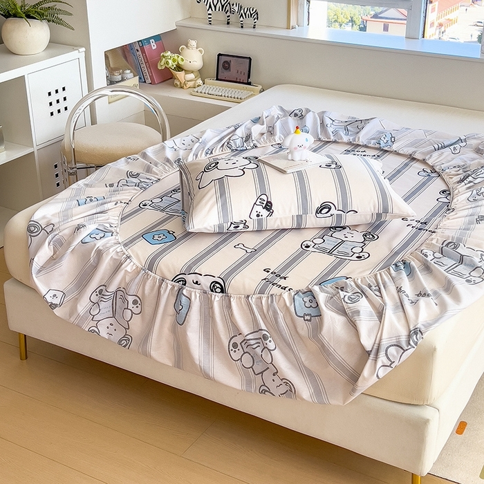 91家纺网 家纺一手货源 找家纺 摩妮卡 2025新款A类裸睡级全棉印花床笠系列 奶狗呼呼