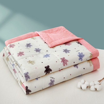 91家纺网 家纺一手货源 找家纺 黛妮雅 2025新款里外全棉印花棉花被纯棉夏被夏凉被空调被 夏被四件套 洛丽熊