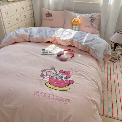 91家纺网 家纺一手货源 找家纺 （买家秀爆款花色不断货）A类母婴级纯棉磨毛四件套简约纯棉全棉磨毛四件套三丽鸥磨毛四件套贴布绣纯棉全棉 美乐蒂乐园-粉