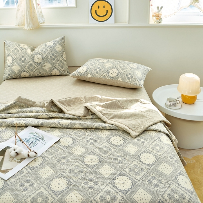 91家纺网 家纺一手货源 找家纺 黛妮雅 2025新款里外全棉印花棉花被纯棉夏被夏凉被空调被 夏被四件套 凡尔赛