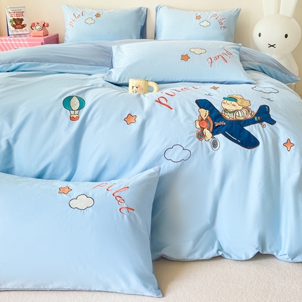 91家纺网 家纺一手货源 找家纺 （买家秀）（爆款花型长期款不断货）A类全棉贴布绣四件套绣花四件套毛巾绣四件套毛巾绣三件套卡通 飞行熊