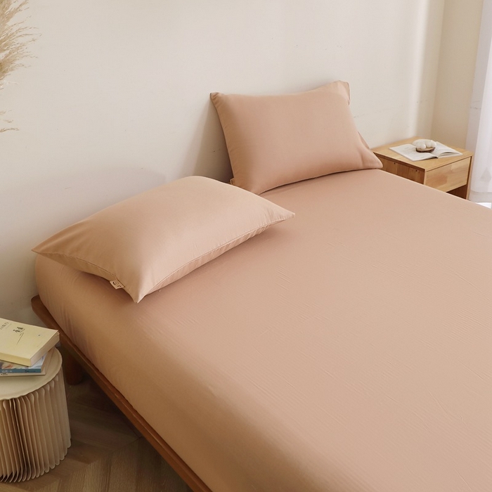 91家纺网 家纺一手货源 找家纺 晶缦家纺 2025新款纯棉纯色全棉双层纱系列单床笠 觅琳-朱颜酡