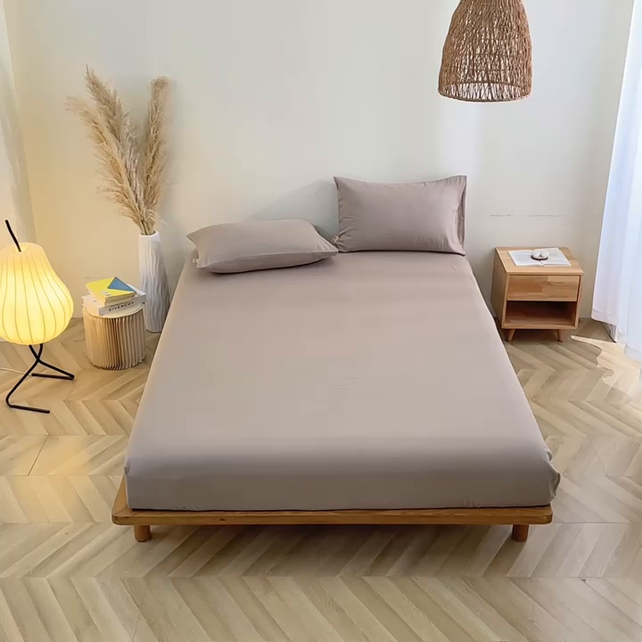 91家纺网 家纺一手货源 找家纺 晶缦家纺 2025新款纯棉纯色全棉双层纱系列单床笠 觅琳-浅卡其