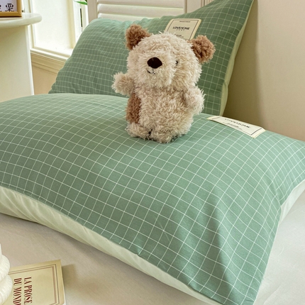 91家纺网 家纺一手货源 找家纺 （总）芷凡家纺 2025新款水洗棉印花纯色格子条纹单枕套