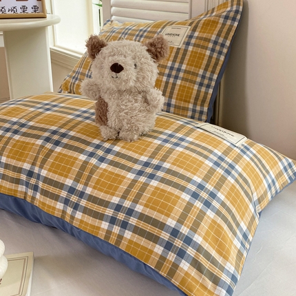 91家纺网 家纺一手货源 找家纺 （总）芷凡家纺 2025新款水洗棉印花纯色格子条纹单枕套