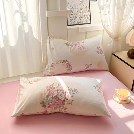 91家纺网 家纺一手货源 找家纺 （总）芷凡家纺 2025新款水洗棉印花纯色格子条纹单枕套