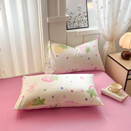 91家纺网 家纺一手货源 找家纺 （总）芷凡家纺 2025新款水洗棉印花纯色格子条纹单枕套