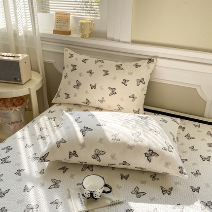 91家纺网 家纺一手货源 找家纺 （总）芷凡家纺 2025新款水洗棉印花纯色格子条纹单枕套