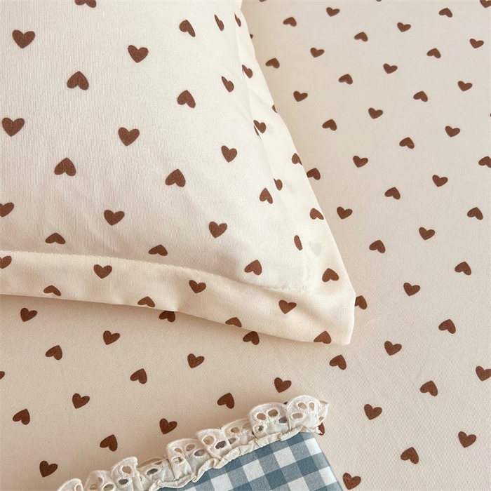 91家纺网 家纺一手货源 找家纺 圣比熊 2025新款针织棉双层纱床笠罩全包席梦思床垫保护罩 浪漫爱心