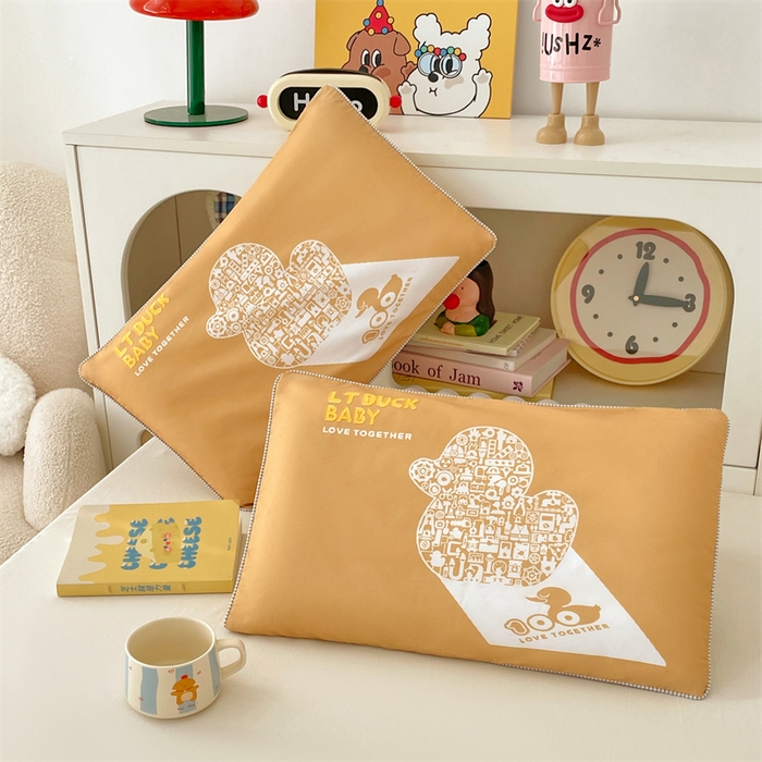 91家纺网 家纺一手货源 找家纺 梦舒羽 2025新款正版授权全棉枕套卡通枕芯套枕头内胆套儿童抱枕套 工程鸭