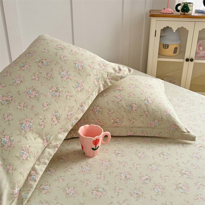 91家纺网 家纺一手货源 找家纺 圣比熊 2025新款针织棉双层纱枕头套双人枕套枕芯套宿舍单人枕头内胆套 花开半夏