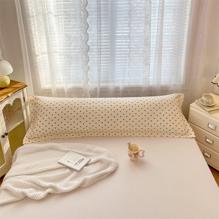 91家纺网 家纺一手货源 找家纺 圣比熊 2025新款针织棉双层纱枕头套亲肤双人枕套枕芯套枕头内胆套 浪漫爱心