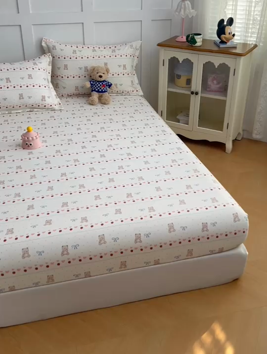 91家纺网 家纺一手货源 找家纺 梦舒羽 2025新款针织棉双层纱枕头套亲肤双人枕套枕芯套枕头内胆套 草莓熊宝