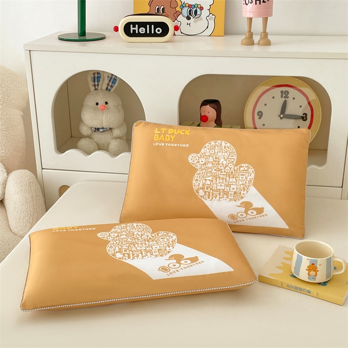 91家纺网 家纺一手货源 找家纺 梦舒羽 2025新款正版授权全棉枕套卡通枕芯套枕头内胆套儿童抱枕套 工程鸭