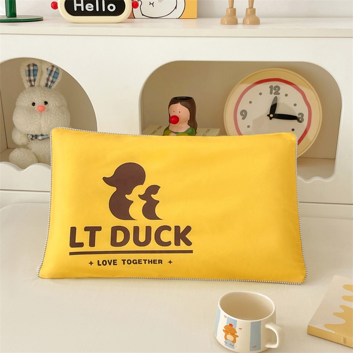 91家纺网 家纺一手货源 找家纺 梦舒羽 2025新款正版授权全棉枕套卡通枕芯套枕头内胆套儿童抱枕套 影帝鸭