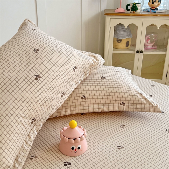 91家纺网 家纺一手货源 找家纺 梦舒羽 2025新款针织棉双层纱枕头套双人枕套枕芯套宿舍单人枕头内胆套 樱桃小熊