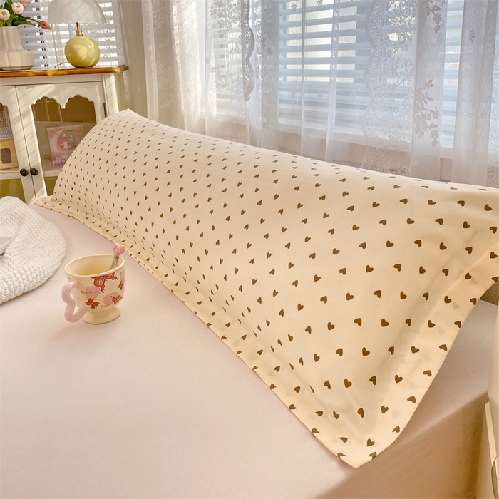 91家纺网 家纺一手货源 找家纺 圣比熊 2025新款针织棉双层纱枕头套亲肤双人枕套枕芯套枕头内胆套 浪漫爱心