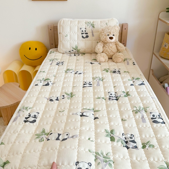 91家纺网 家纺一手货源 找家纺 嗨生活 2025新款7A抗菌全棉双层纱床垫 床褥 幼儿园床垫 儿童床垫 支持定做  熊猫盼盼