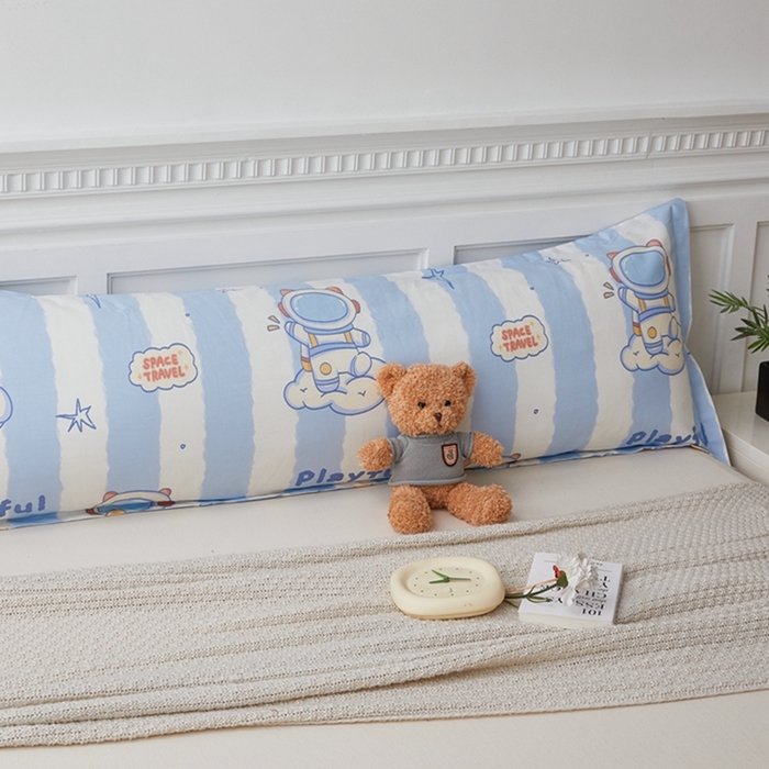 91家纺网 家纺一手货源 找家纺 翎盈家纺 2025新款纯棉小清新双人枕套 遨游星际