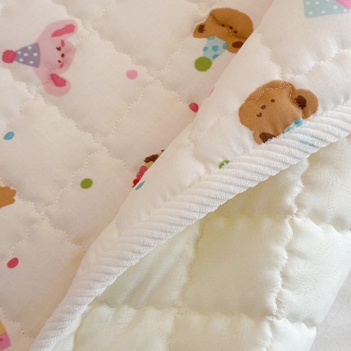 91家纺网 家纺一手货源 找家纺 嗨生活 2025新款7A抗菌全棉双层纱床垫 床褥 幼儿园床垫 儿童床垫 支持定做  欢乐时光