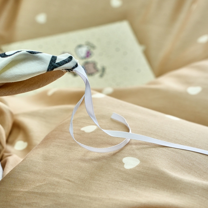 91家纺网 家纺一手货源 找家纺 珂博家纺 2025新款12868全棉纯棉小清新印花四件套 熊乐无限