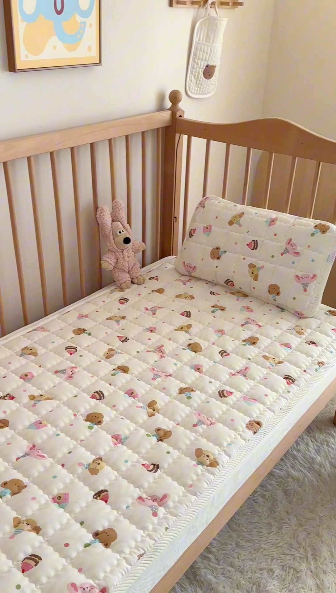 91家纺网 家纺一手货源 找家纺 嗨生活 2025新款7A抗菌全棉双层纱床垫 床褥 幼儿园床垫 儿童床垫 支持定做  欢乐时光