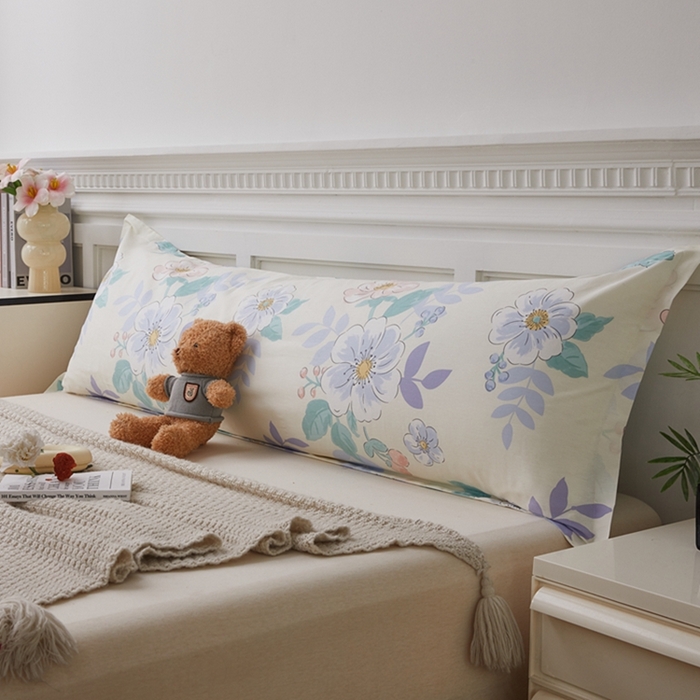 91家纺网 家纺一手货源 找家纺 翎盈家纺 2025新款纯棉小清新双人枕套 花漾星辰