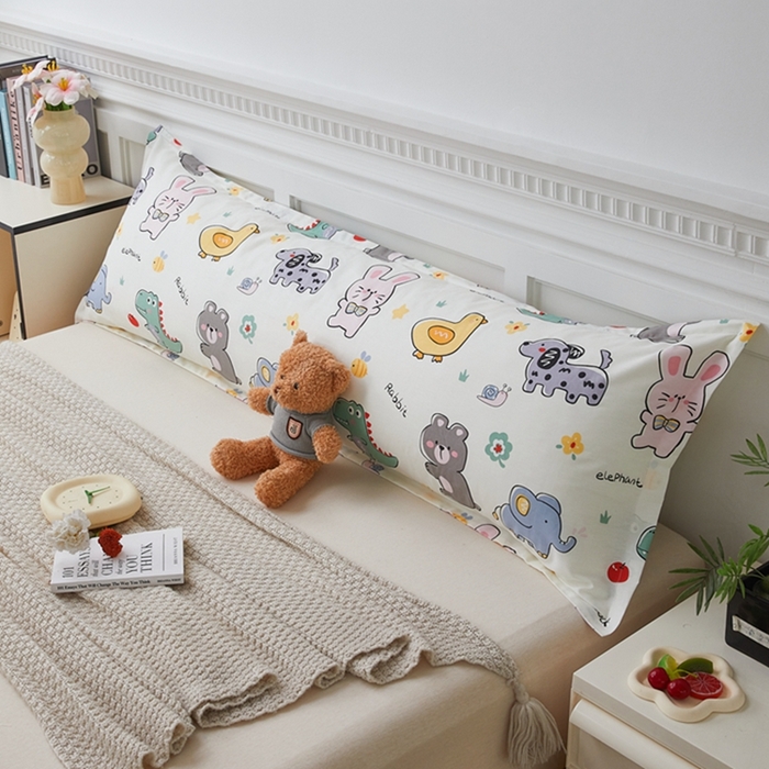 91家纺网 家纺一手货源 找家纺 翎盈家纺 2025新款纯棉小清新双人枕套 疯狂动物园