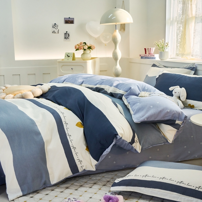 91家纺网 家纺一手货源 找家纺 珂博家纺 2025新款12868全棉纯棉小清新印花四件套 心语条纹