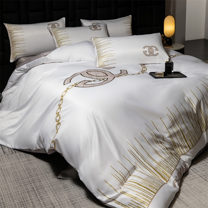 91家纺网 家纺一手货源 找家纺 色鬼布艺 2025新款水洗真丝四件套水洗冰丝数码印花四件套 奢白