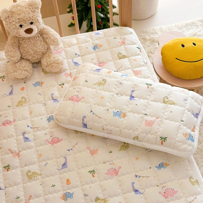 91家纺网 家纺一手货源 找家纺 嗨生活 2025新款7A抗菌全棉双层纱床垫 床褥 幼儿园床垫 儿童床垫 支持定做  恐龙奇趣