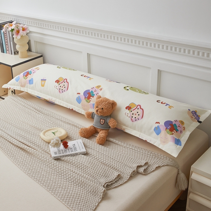 91家纺网 家纺一手货源 找家纺 翎盈家纺 2025新款纯棉小清新双人枕套 机智萌宠