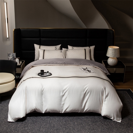 91家纺网 家纺一手货源 找家纺 色鬼布艺 2025新款水洗真丝四件套水洗冰丝数码印花四件套 偏爱-奶茶