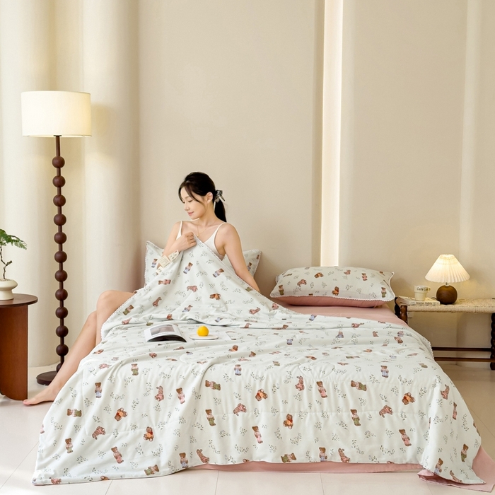 91家纺网 家纺一手货源 找家纺 仁凯家纺 2025新款针织棉双层纱棉花夏凉被【百分百新疆棉花填充包检测（提供买家秀）】 绅士熊