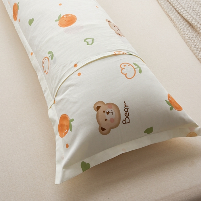 91家纺网 家纺一手货源 找家纺 翎盈家纺 2025新款纯棉小清新双人枕套 熊宝乐园