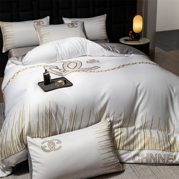 91家纺网 家纺一手货源 找家纺 色鬼布艺 2025新款水洗真丝四件套水洗冰丝数码印花四件套 奢白